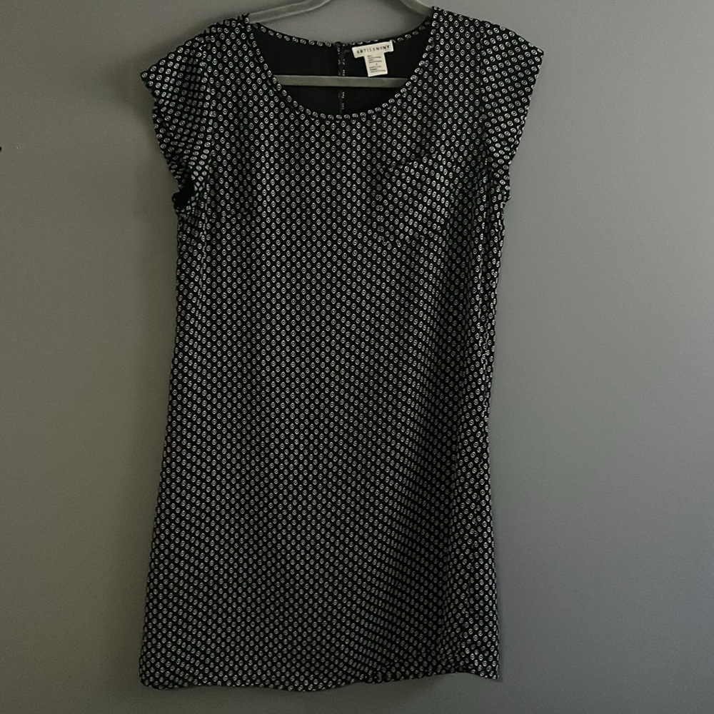 Artisan NY, black and white polyester shift dress